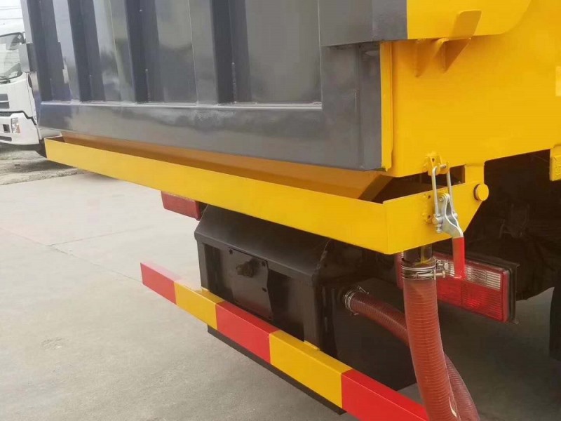 東風多利卡D9(12方)對接垃圾車