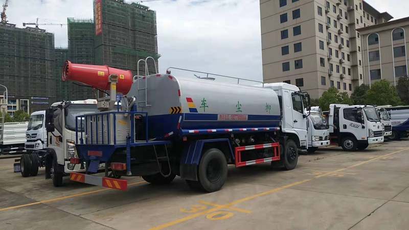 10噸抑塵車(chē) 10噸抑塵車(chē)圖片