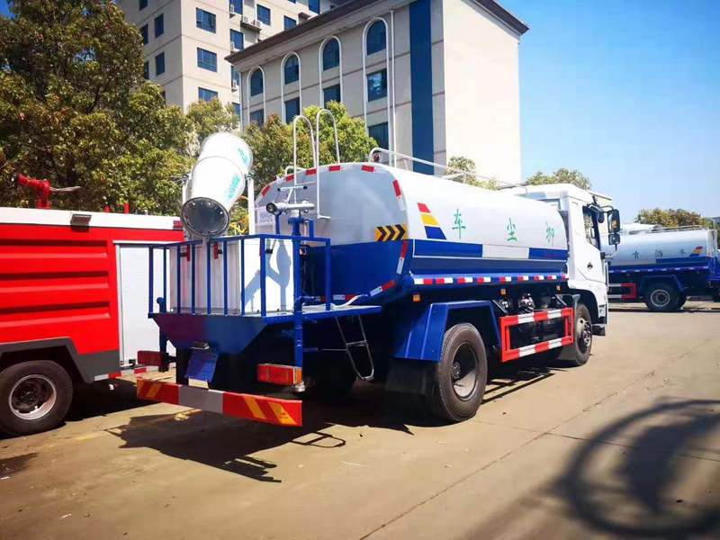 10噸抑塵車(chē)圖片