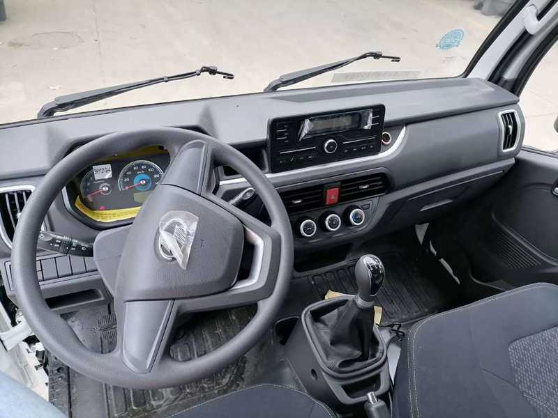 躍進福運S80冷藏車圖片